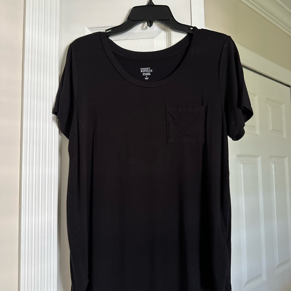 Market & Spruce Classic Black Short Sleeve Tee